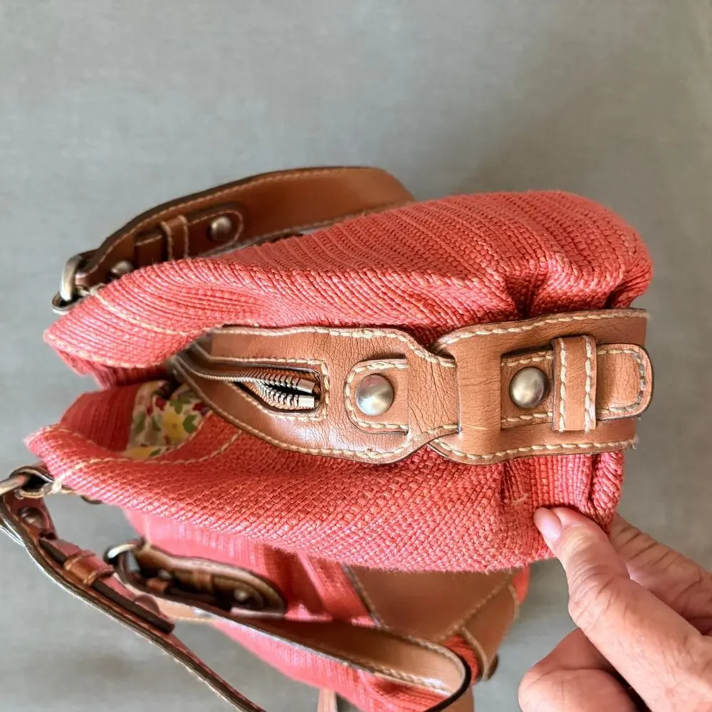 Fossil Y2K Coral Woven Leather Shoulder Bag Floral Lining Boho Handbag